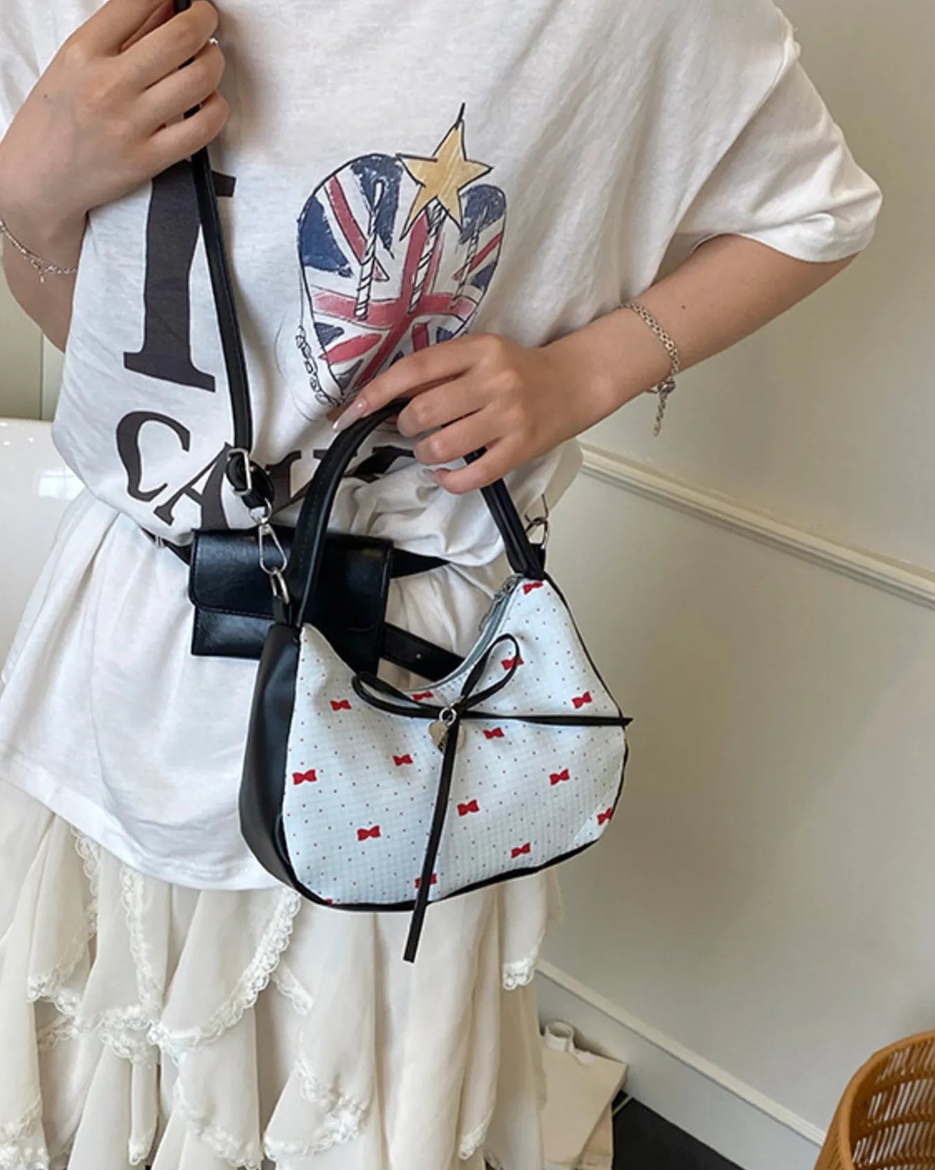 28f965ffe1f1494788dd5377d8e3aaae-Max-Origin