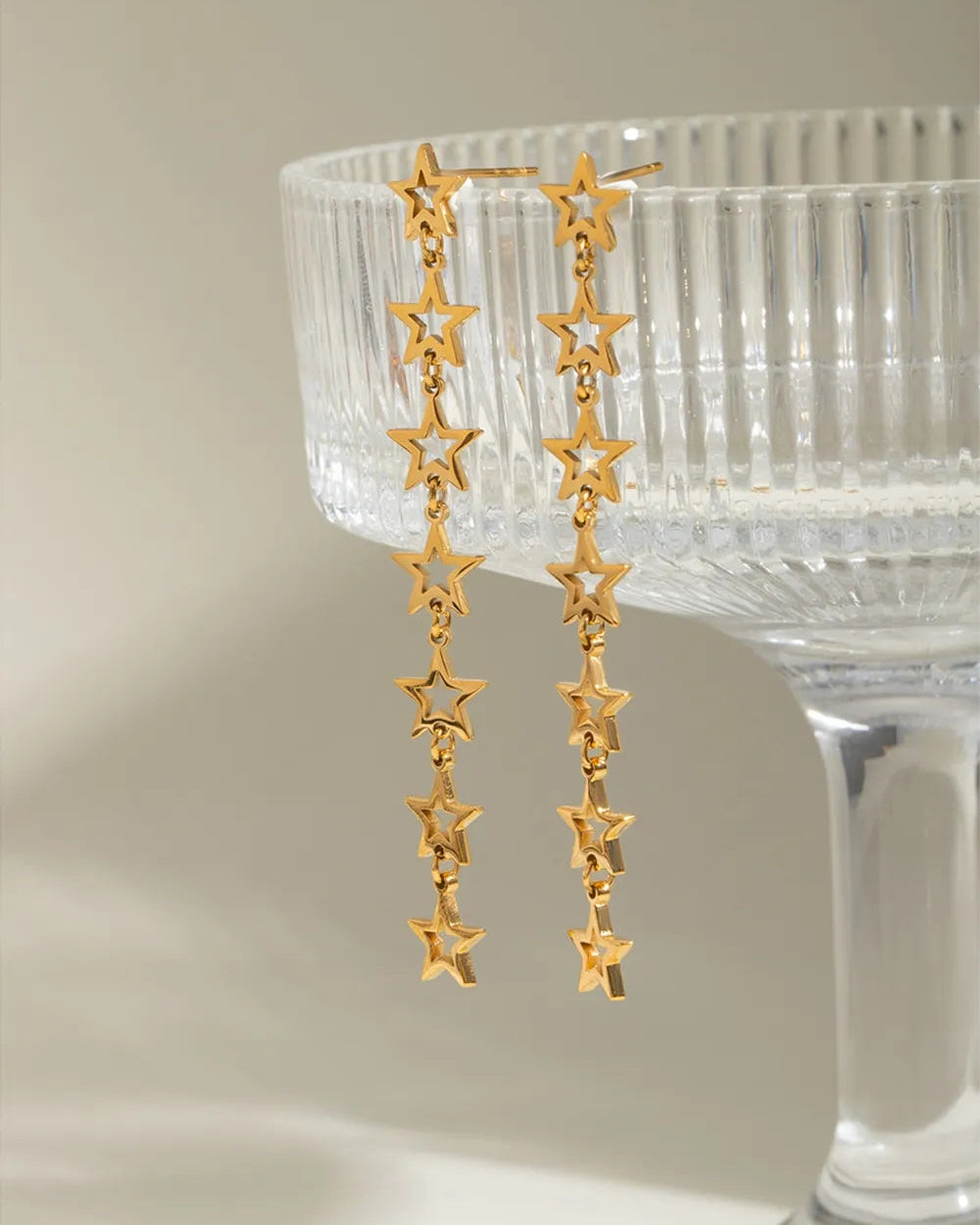 6eefb0ee-aebc-4f14-8e6c-1f93786a0d0c-Max